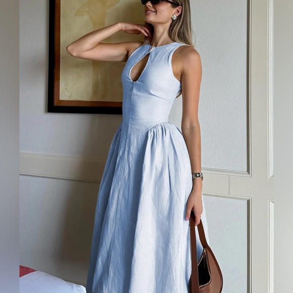 COPY - Dianara Sara Linen Midi Dress - Picture 1 of 5